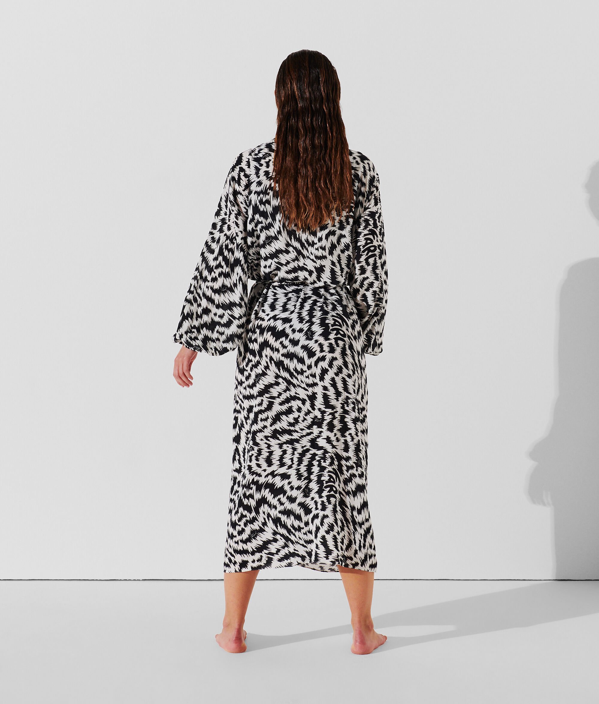 (image for) Intimate ANIMAL-PRINT BEACH KIMONO